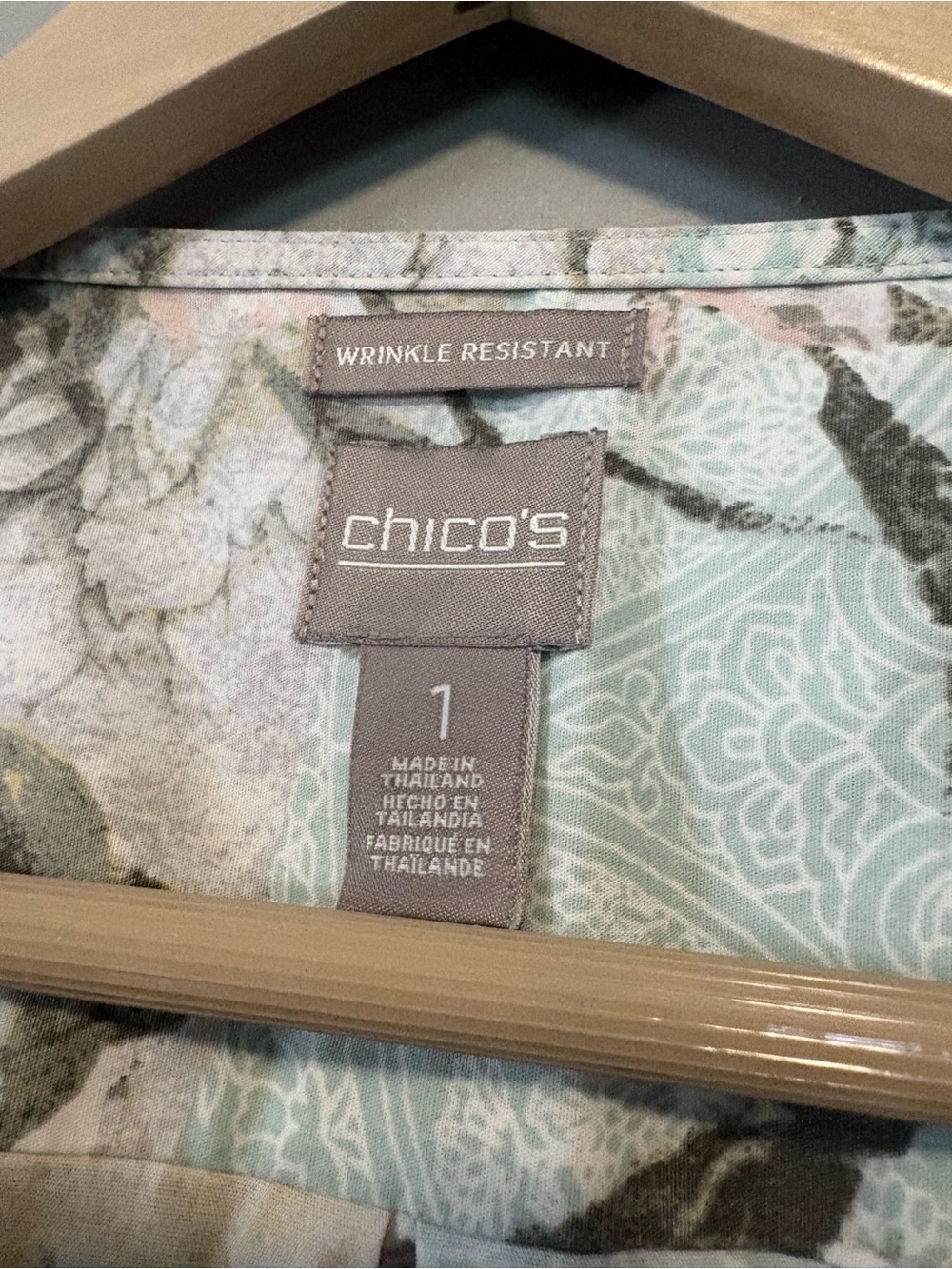 Chico’s 100% Cotton Floral Blouse - Picture 3 of 5
